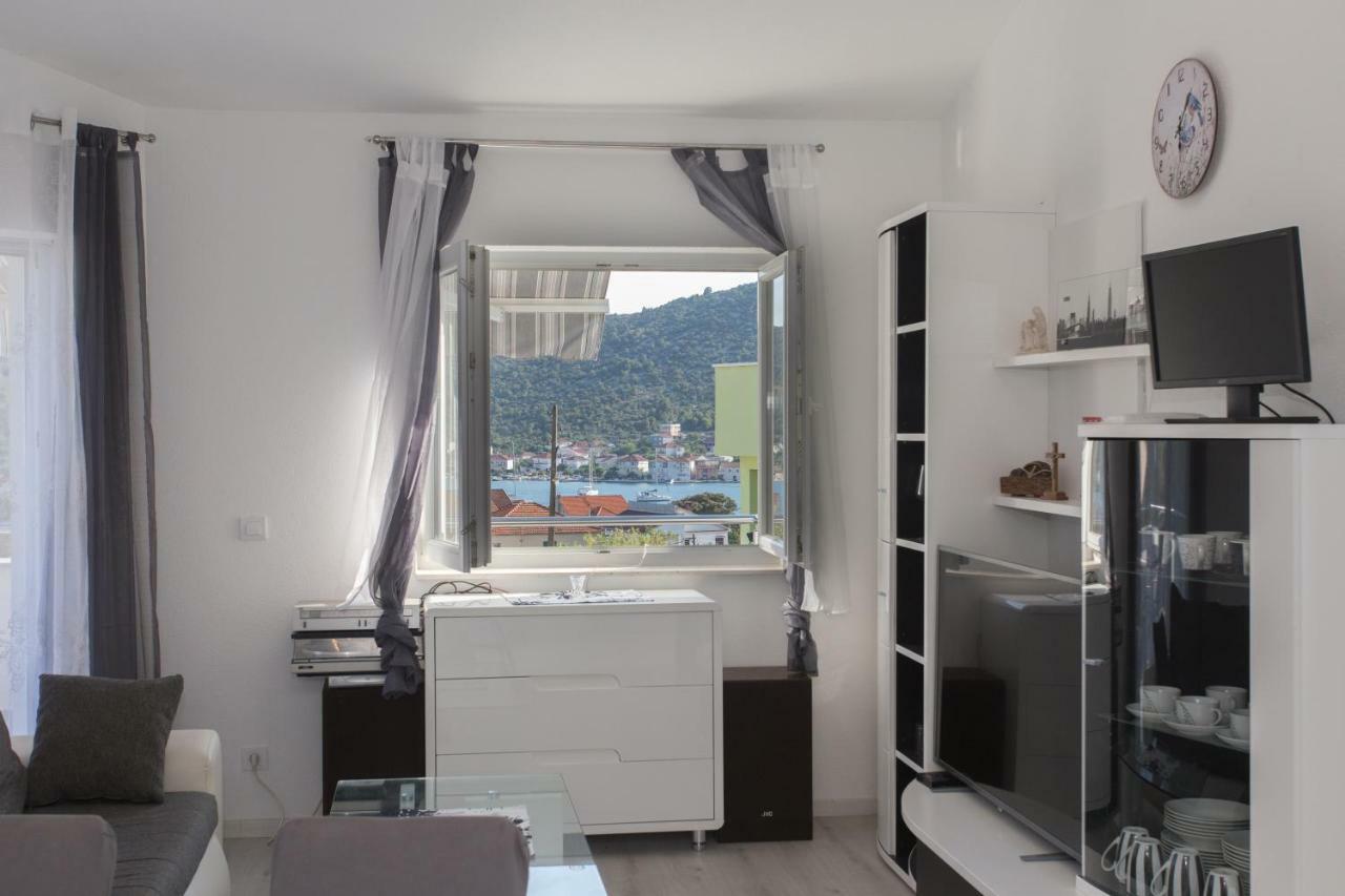 Villa Supuk Vinišće Esterno foto