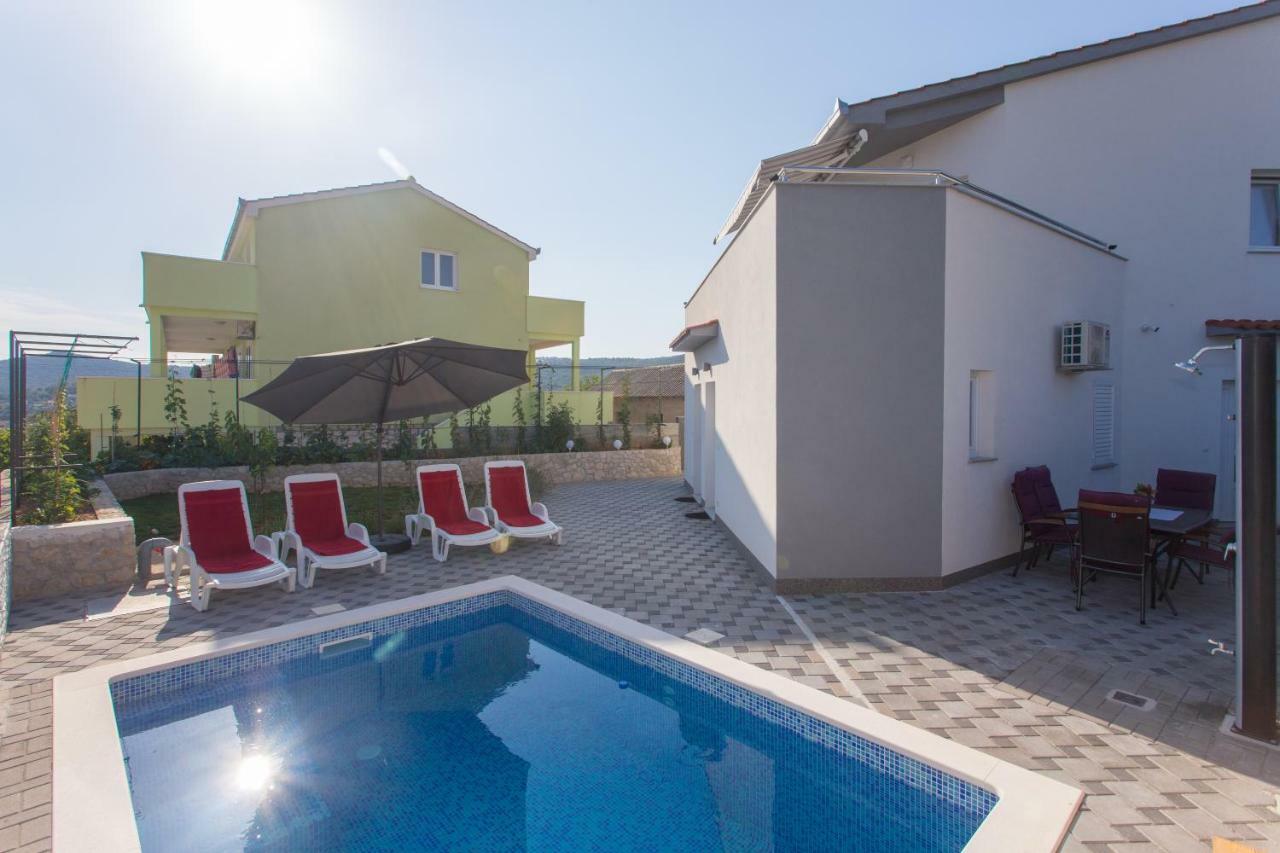 Villa Supuk Vinišće Esterno foto